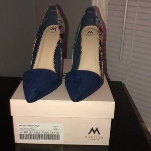 Floral heels size 11
